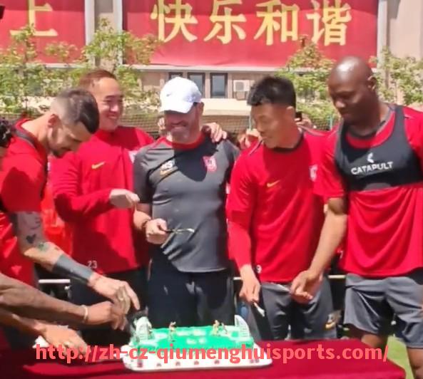 球盟会官网-世俱杯招商收入与世界杯招商收入的全面对比研究